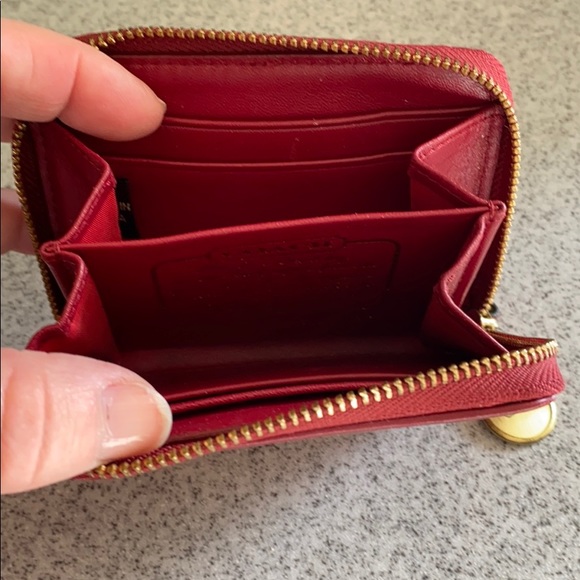 Sold ** Coach wallet - Picture 2 of 3